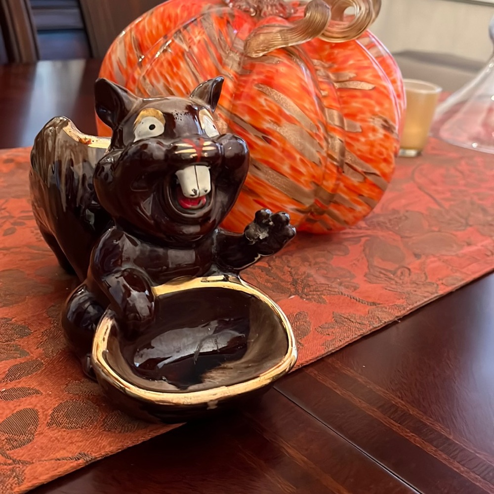 Vintage Japan Redware Pottery Squirrel Nut dish